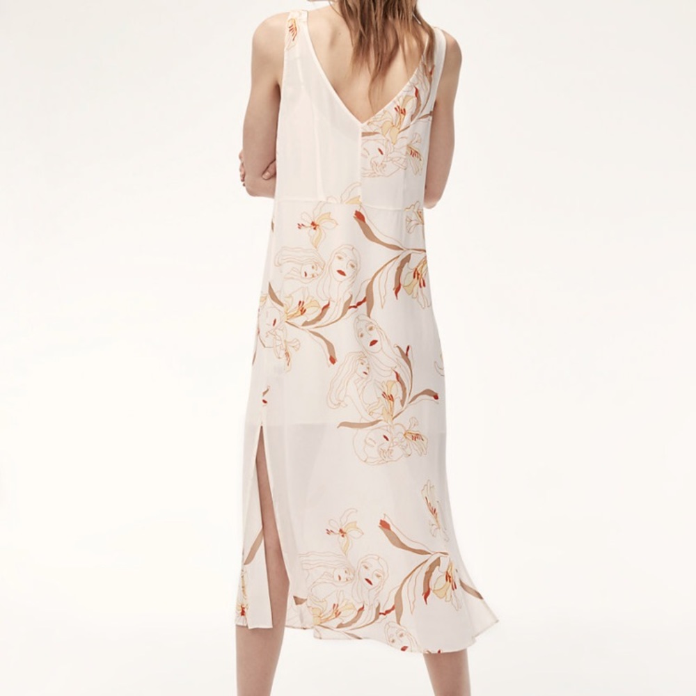 Aritzia Little Moon Akila Dress - NEVER BEEN WORN